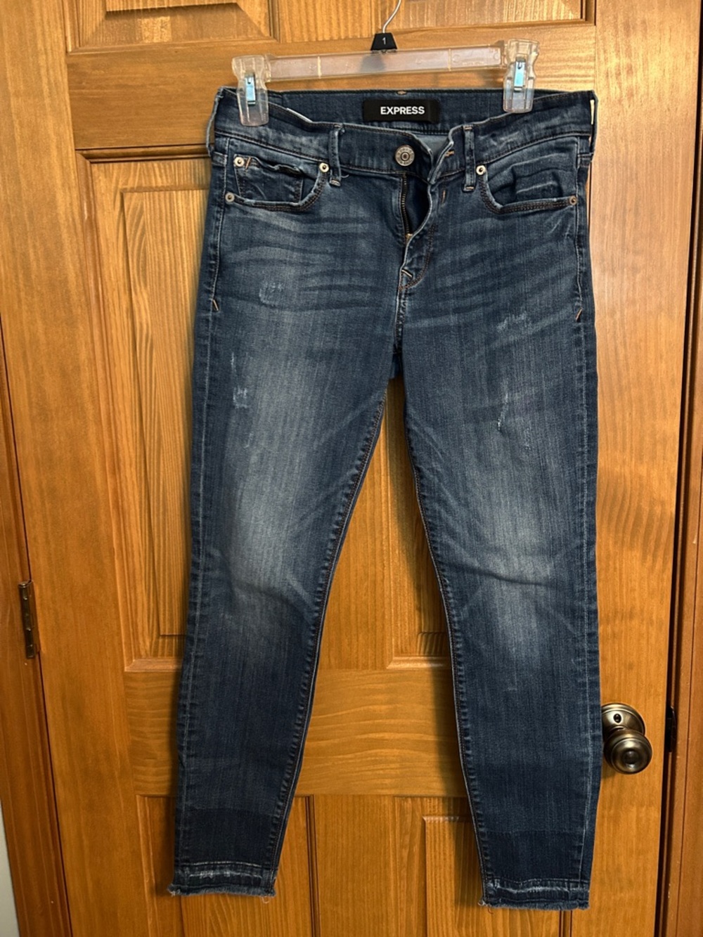 Express Women's Dark Wash Skinny Jeans